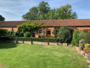 Stable Cottage, Hull